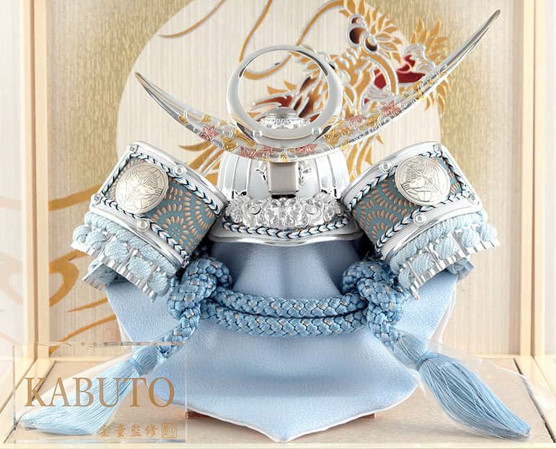 【早い者勝ち】 五月人形 上杉謙信 兜ケース飾り 兜飾り 宝童監修 白銀唐草上杉兜 5号 アクリルケース 【2024年度新作】 h065-mm-110Ω 【DG1022053728】(37351円)