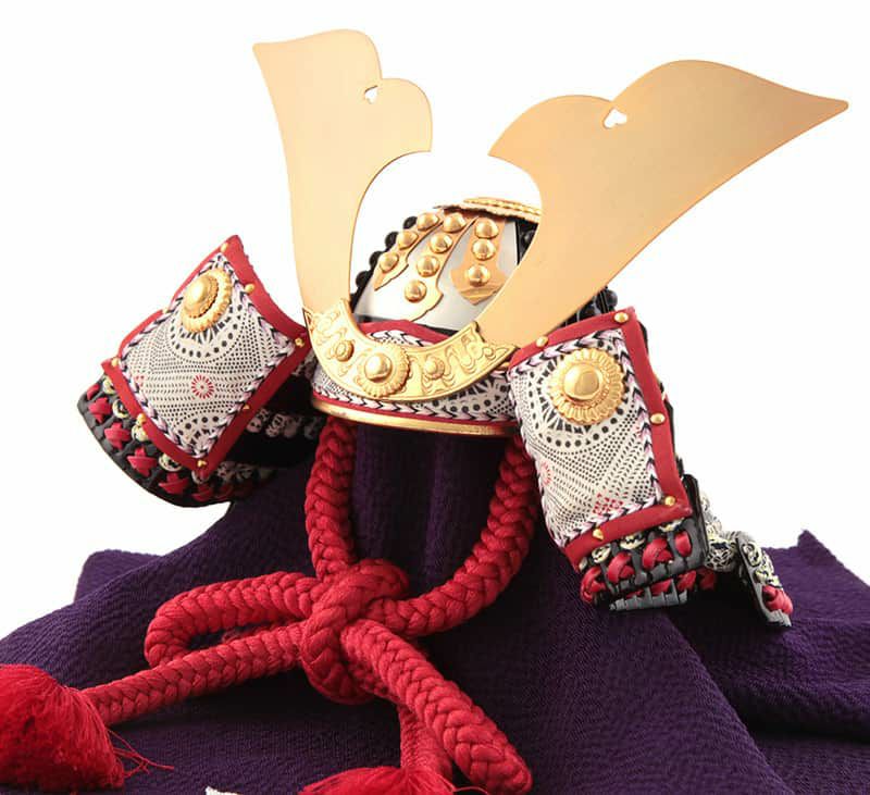 五月人形 真多呂 兜飾り 単品 加藤一冑作 四分の一 小桜革兜 【2024