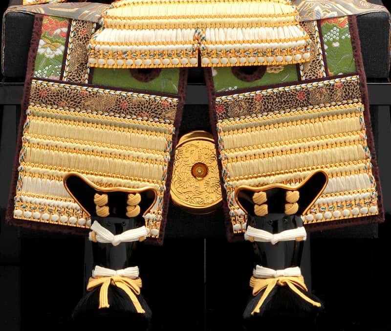 A7人気シール帳 五月人形 久月 鎧平飾り 鎧飾り 利光監製 獅狛之大鎧 正絹萌黄匂縅 7号 金銀二曲屏風 【2024年度新作】 h065-k-29324 D-6Ω 【4063476580】(148500円)