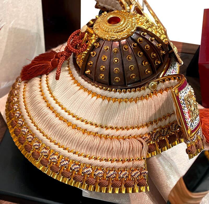 五月人形 久月 コンパクト 兜収納飾り 兜飾り 正絹薄茶裾濃縅 7号 松に